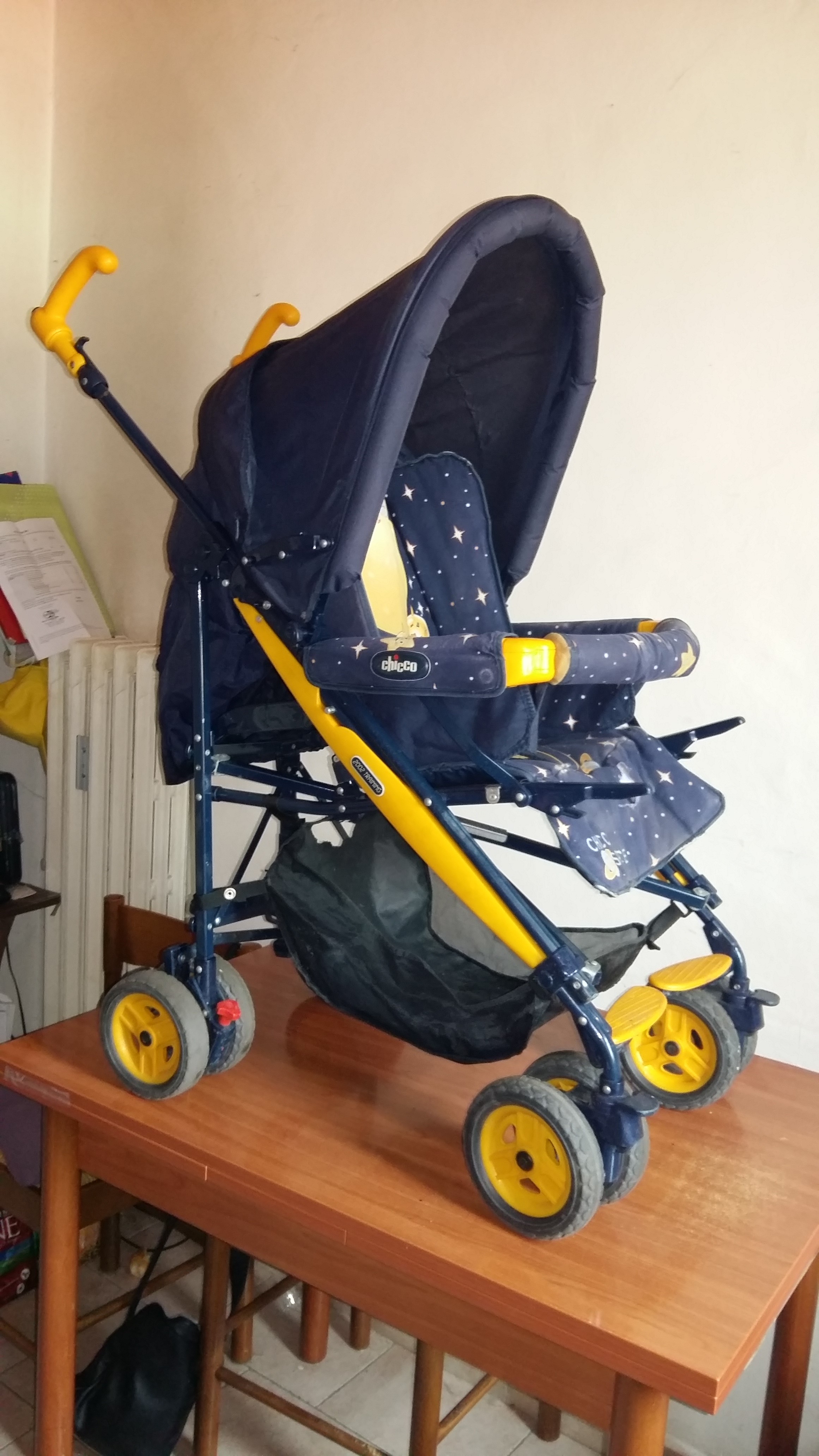 poussette chicco 2002