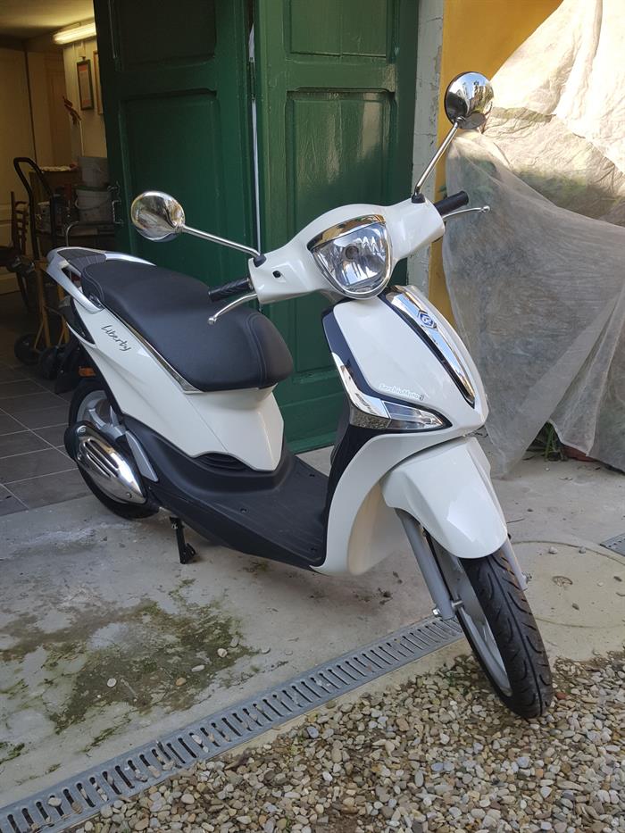 Piaggio Liberty 50 Firenze Su Lapulceit Moto E Scooter