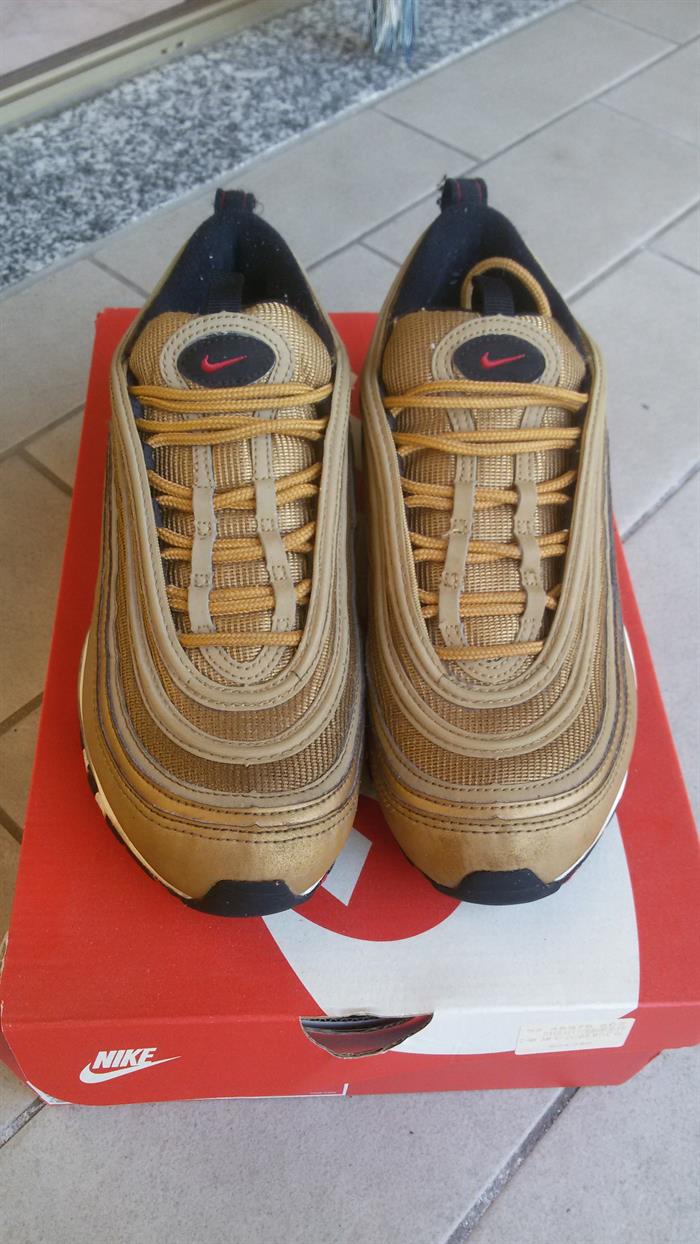 cerco scarpe nike